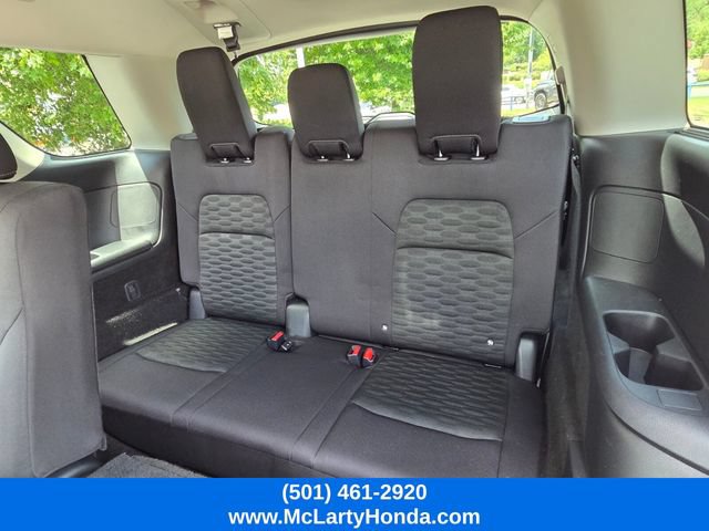 Used 2025 Nissan Pathfinder SV AWD/4WD image 12