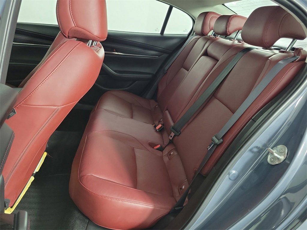 Used 2024 MAZDA MAZDA3 s image 9