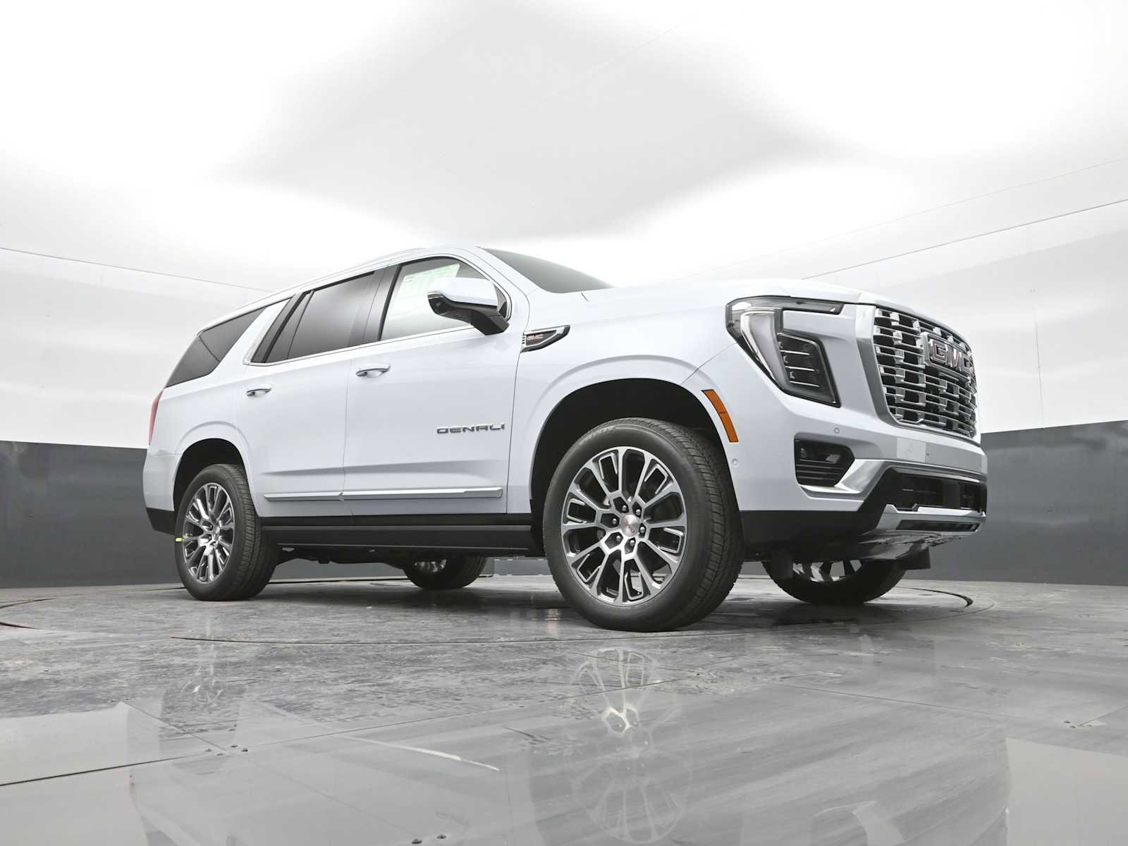 New 2026 GMC Yukon Denali image 30