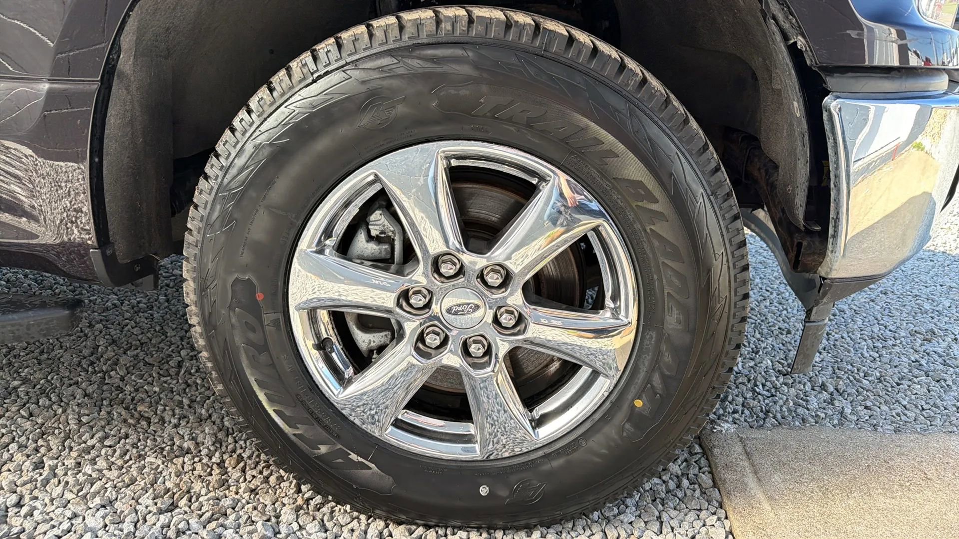 Used 2019 Ford F150 XLT w/ Equipment Group 302A Luxury AWD/4WD image 7