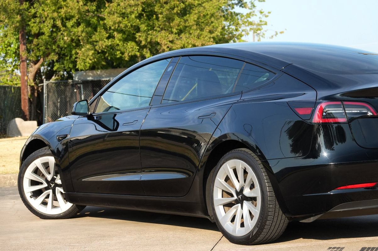 Used 2023 Tesla Model 3 Standard Range RWD image 34