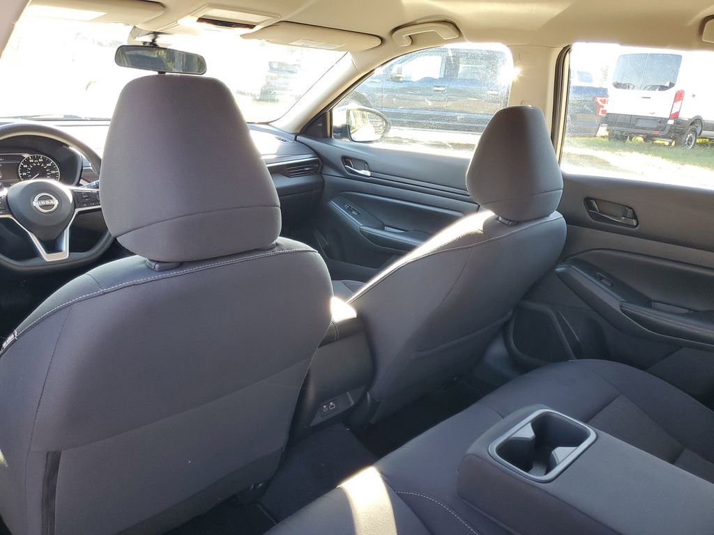 Used 2024 Nissan Altima 2.5 SV image 27