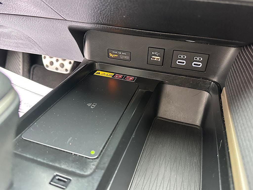 Certified 2026 Toyota Camry SE FWD image 28