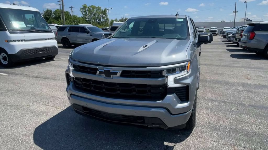 New 2026 Chevrolet Silverado 1500 RST w/ RST All Star Premium Package AWD/4WD image 5