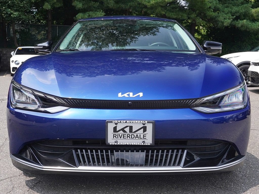 Used 2024 Kia EV6 Wind w/ Wind Technology Package AWD/4WD image 12