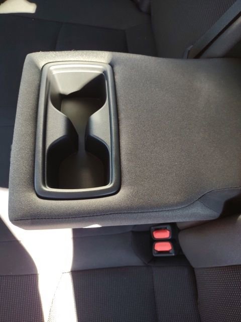 Used 2019 Toyota RAV4 LE image 17