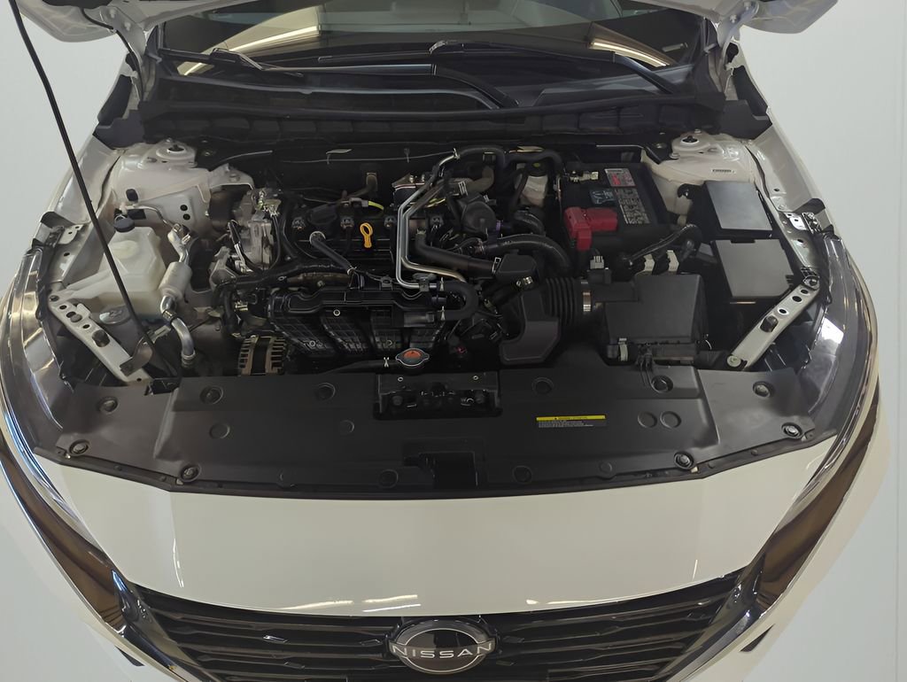 Used 2025 Nissan Altima 2.5 SV image 21