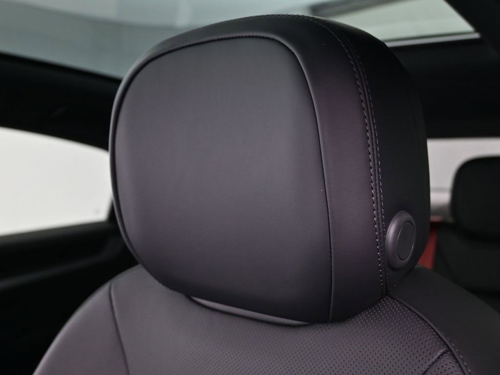 New 2026 Porsche Cayenne Coupe image 20