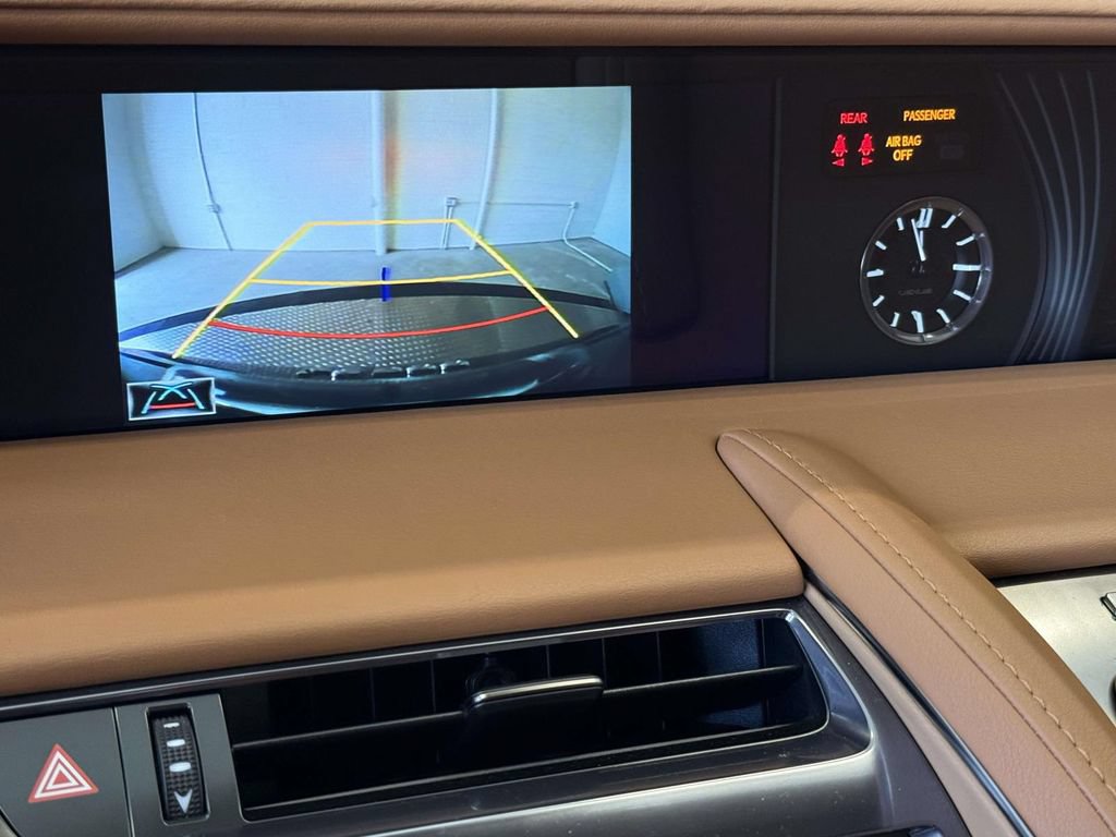 Used 2018 Lexus LC 500 Coupe w/ Touring Package RWD image 7