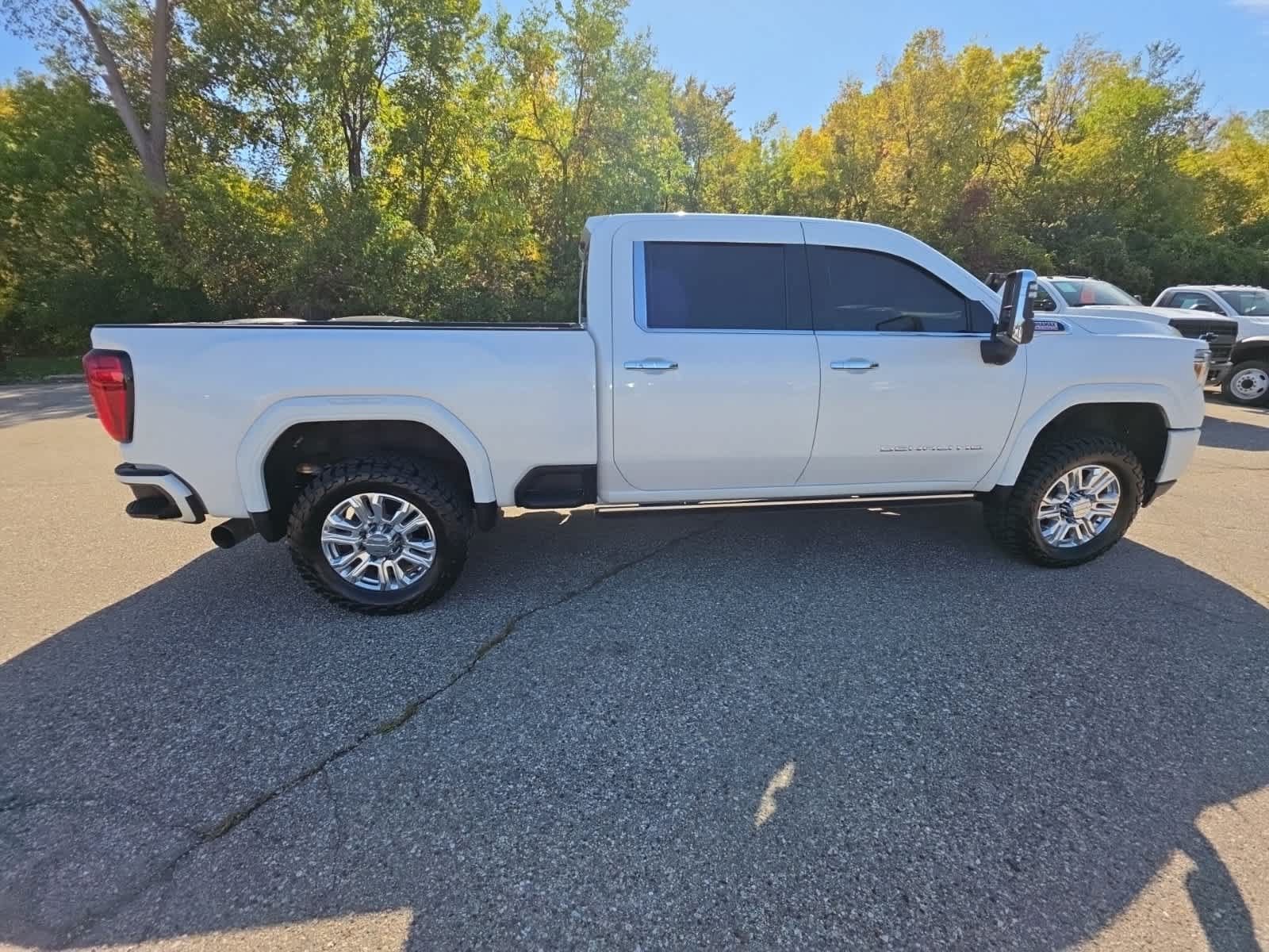 Used 2022 GMC Sierra 2500 Denali w/ Denali Ultimate Package AWD/4WD image 5