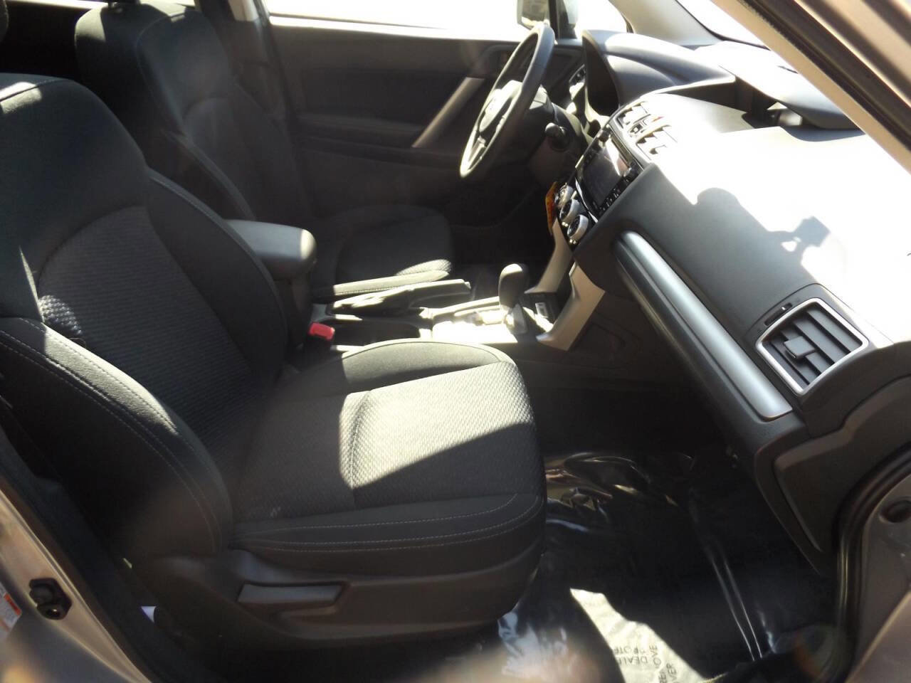 Used 2018 Subaru Forester 2.5i Premium image 18