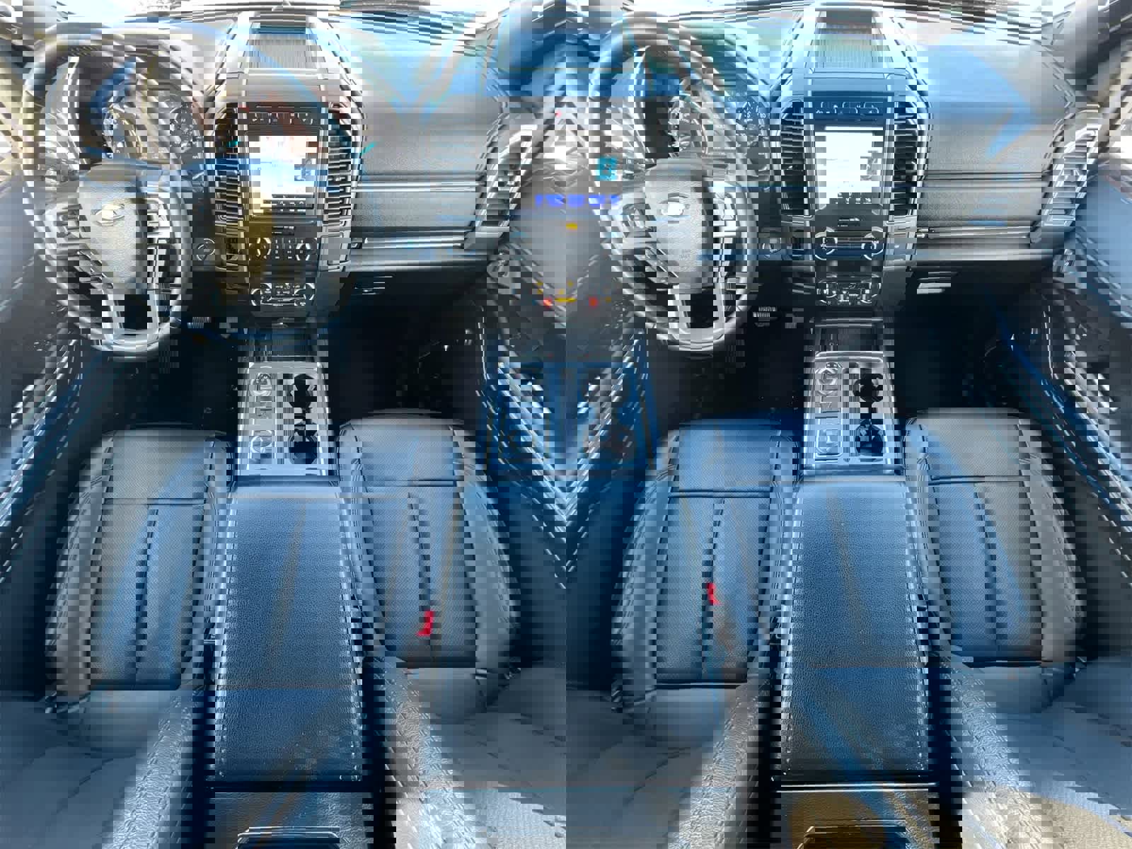 Used 2021 Ford Expedition Max XLT image 15