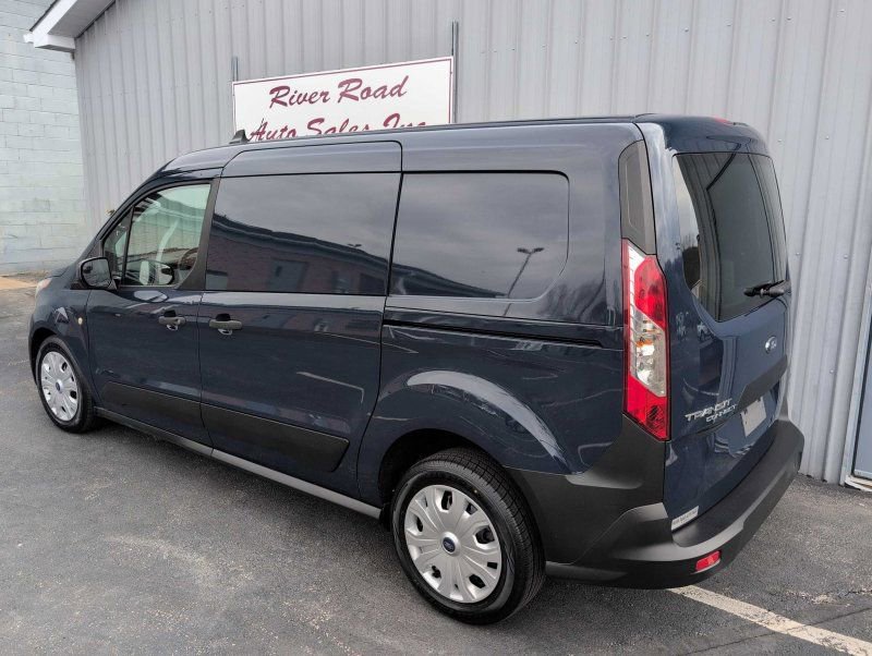 Used 2020 Ford Transit Connect XL image 10