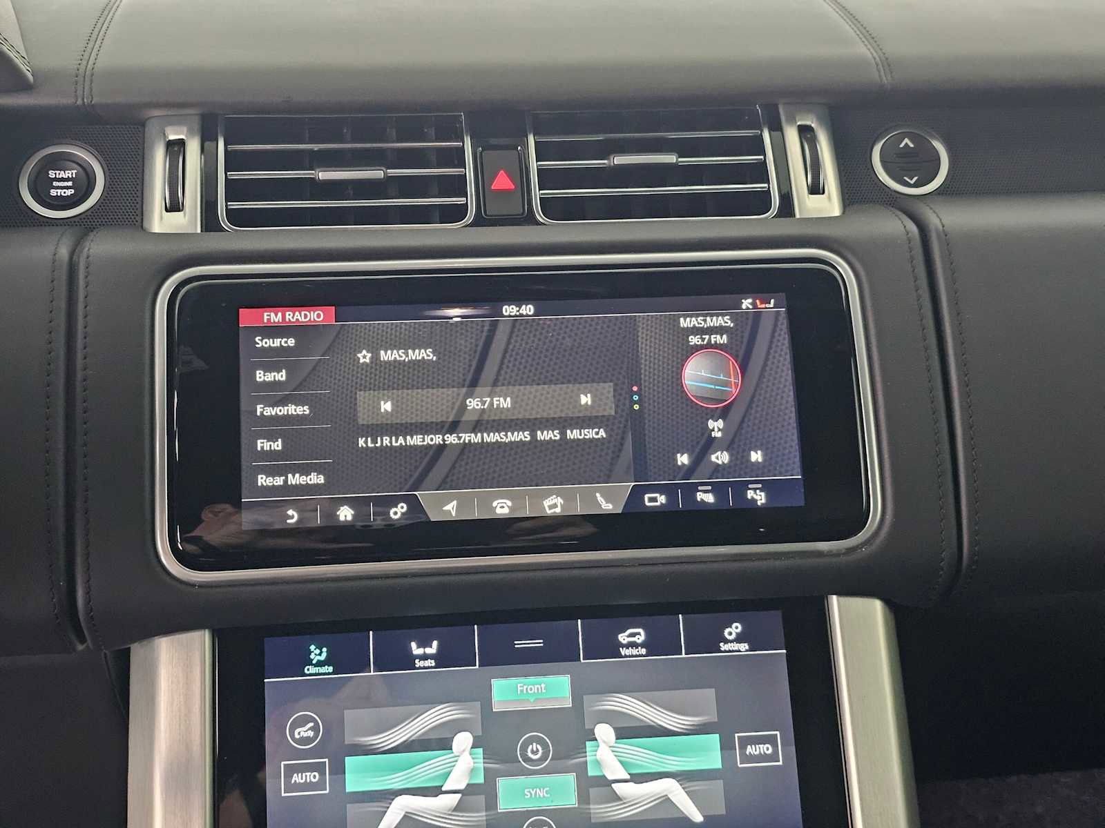 Used 2021 Land Rover Range Rover Long Wheelbase Autobiography image 26