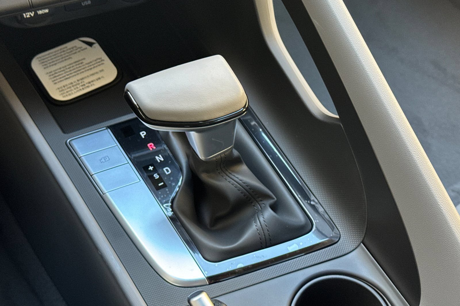 New 2026 Hyundai Elantra Sport FWD image 20