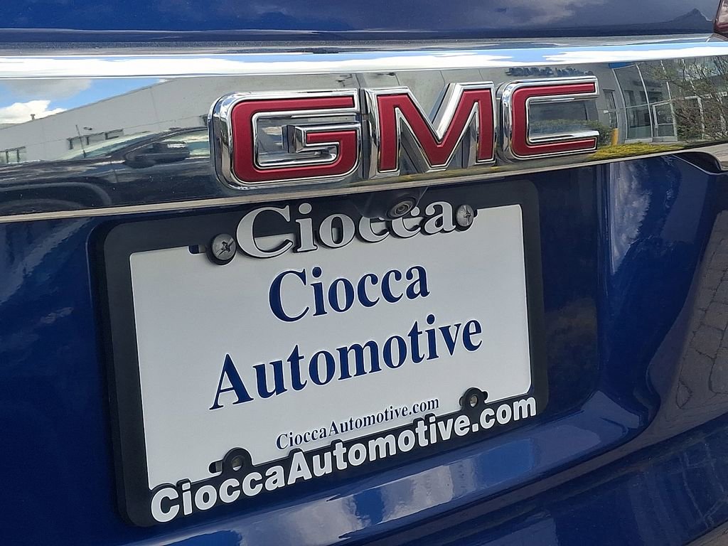 Used 2023 GMC Acadia SLT w/ Preferred Package AWD/4WD image 34