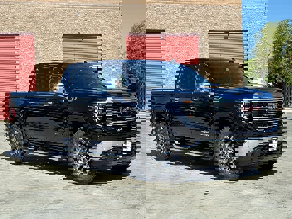 Used 2026 GMC Sierra 1500 SLT w/ SLT Premium Plus Package image 2