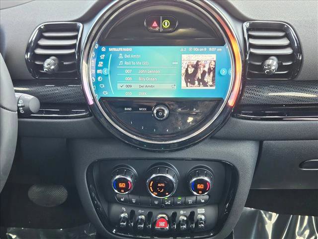 Used 2022 MINI Cooper Clubman S w/ Premium Package image 13