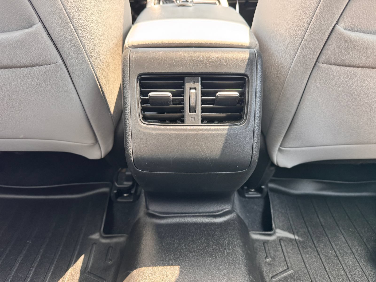 Used 2019 Honda Accord EX-L image 28