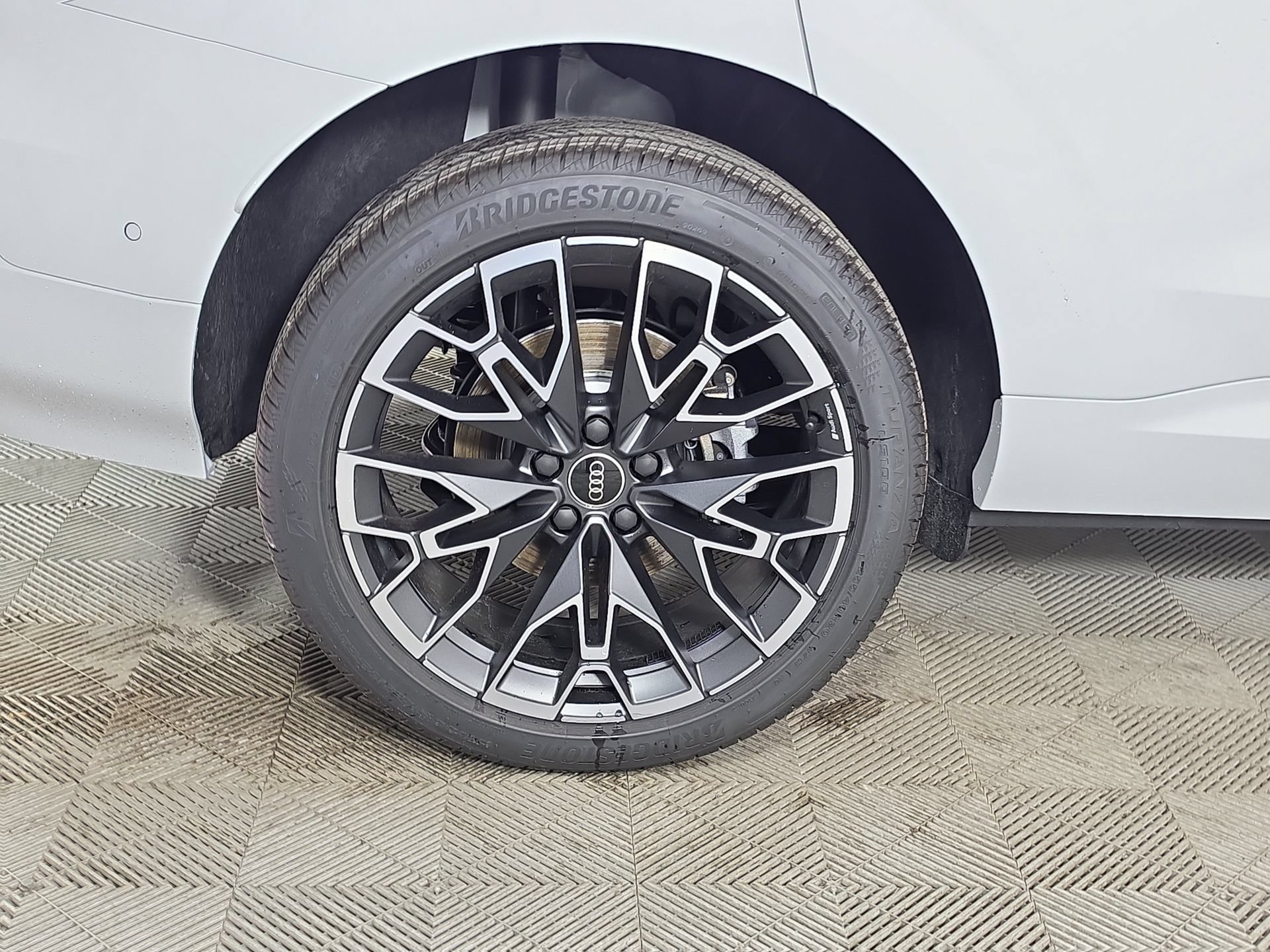 New 2026 Audi Q3 quattro 2.0T AWD/4WD image 7