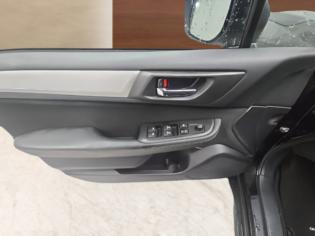 Used 2019 Subaru Outback 2.5i Premium AWD/4WD image 11