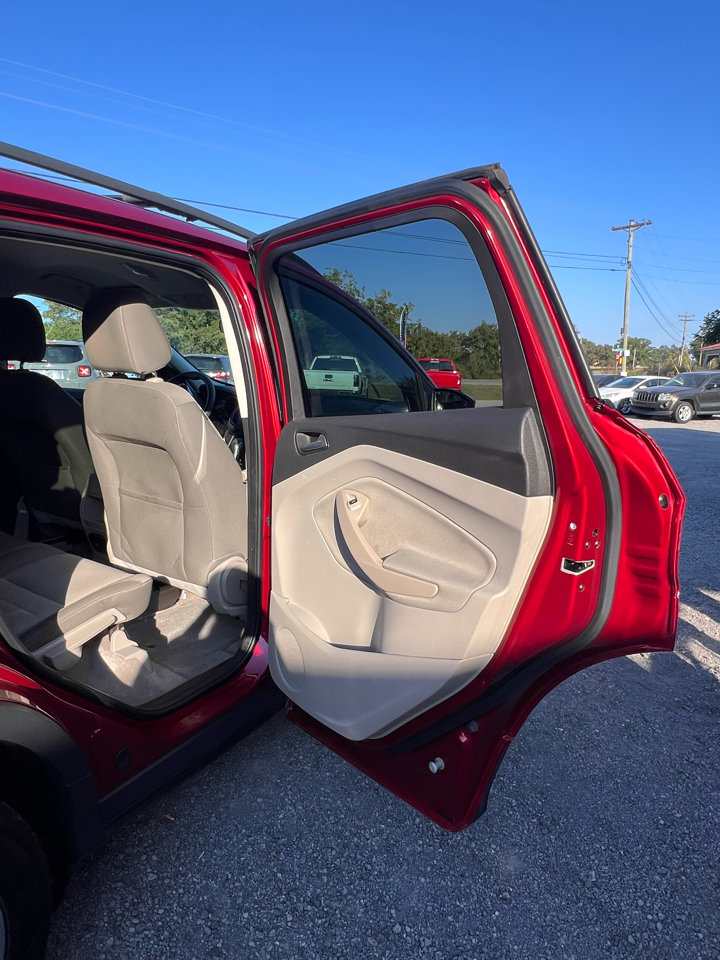 Used 2013 Ford Escape SE image 15