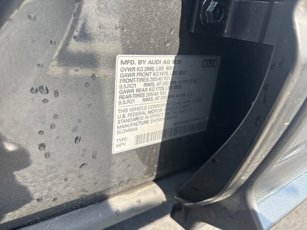 Used 2023 Audi Q7 3.0T Prestige image 26