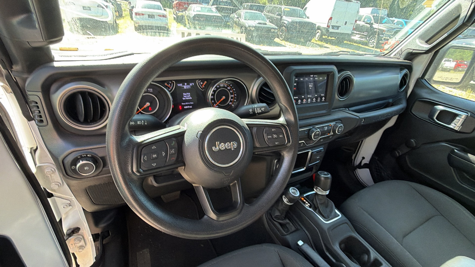 Used 2023 Jeep Wrangler Unlimited Sport AWD/4WD image 25