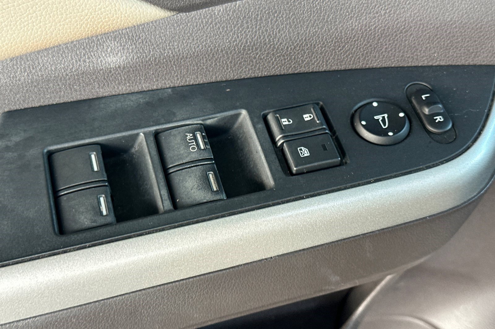 Used 2014 Honda CR-V EX-L image 13