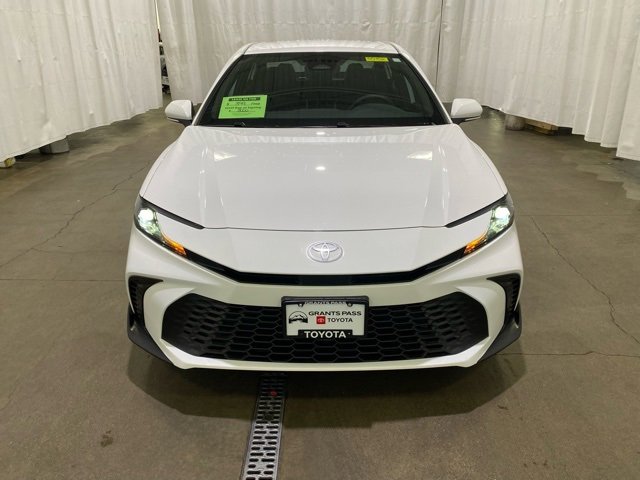 New 2026 Toyota Camry SE w/ Convenience Package image 8