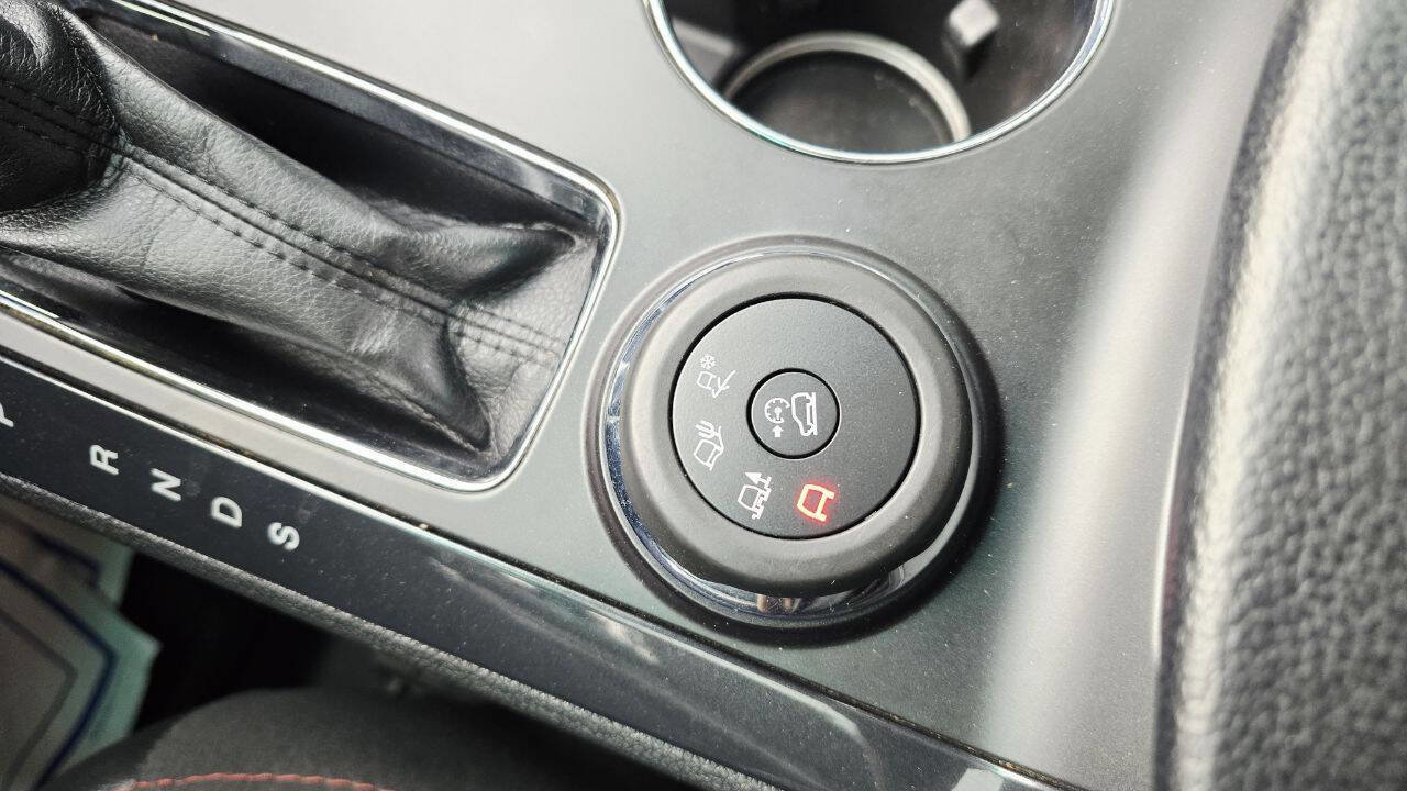 Used 2018 Ford Explorer Sport image 26