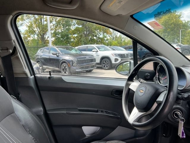 Used 2014 Chevrolet Spark LS FWD image 24