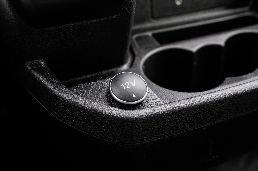 Used 2019 Ford Transit 250 130 Low Roof image 23