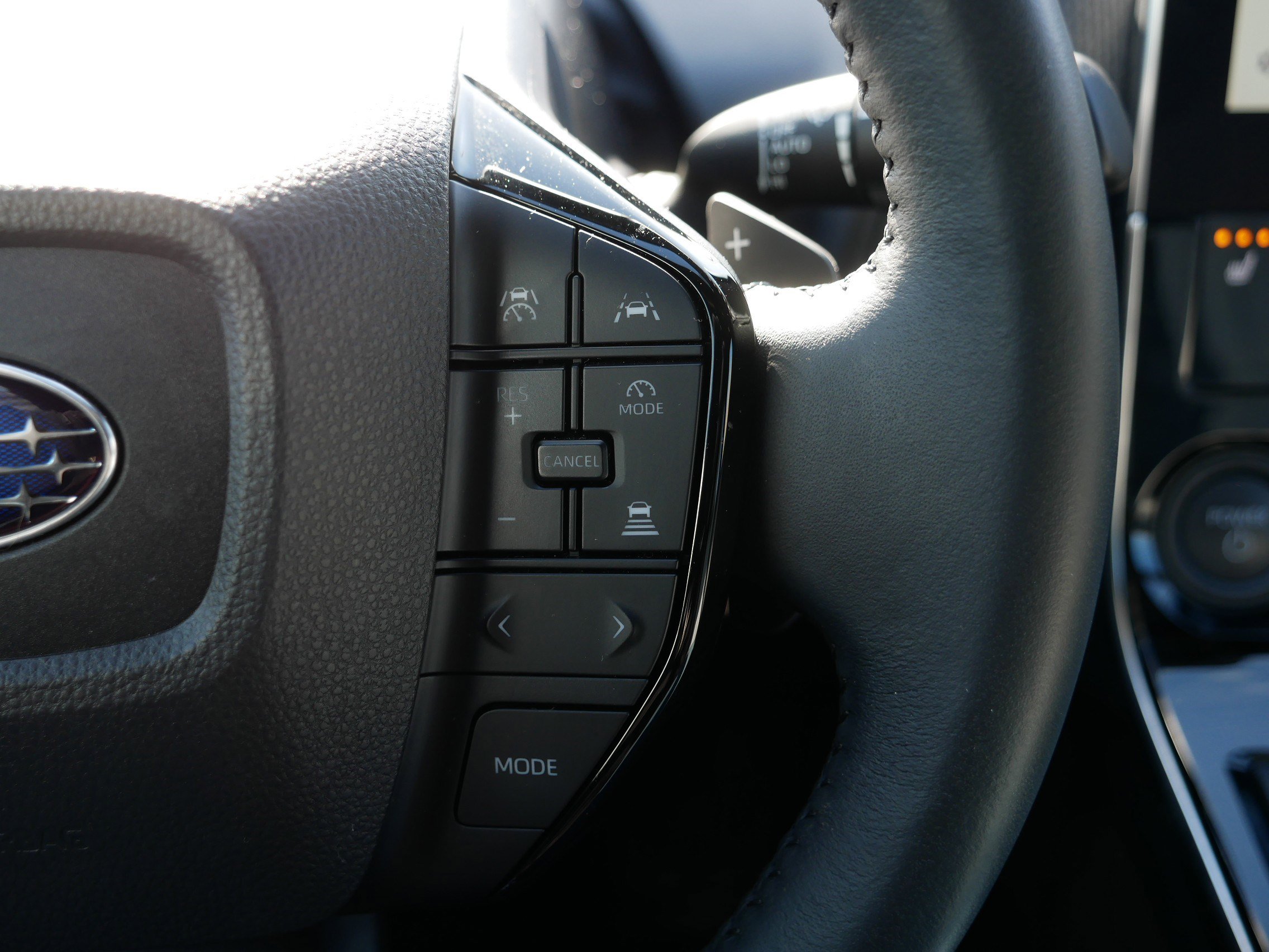 Used 2023 Subaru Solterra Limited image 30