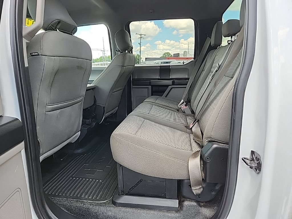 Used 2017 Ford F250 XLT AWD/4WD image 31