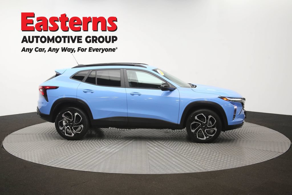 Used 2024 Chevrolet Trax RS w/ Driver Confidence Package FWD image 45