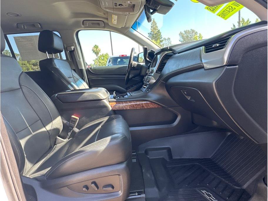 Used 2018 Chevrolet Tahoe Premier AWD/4WD image 10