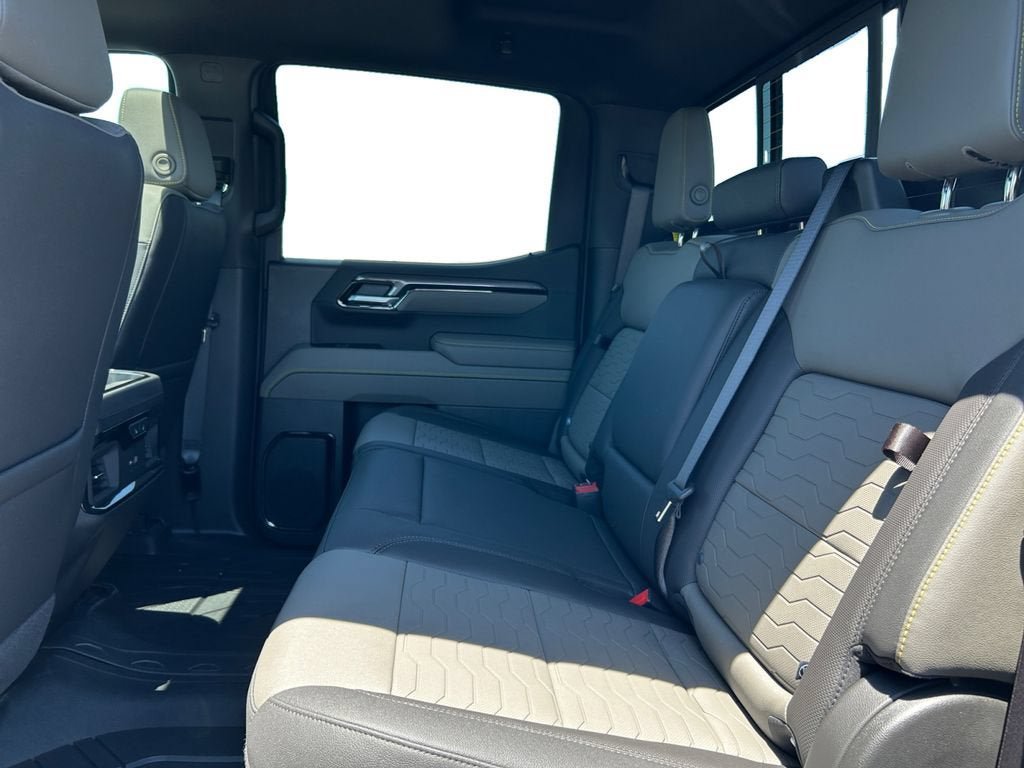New 2026 Chevrolet Silverado 1500 ZR2 AWD/4WD image 16