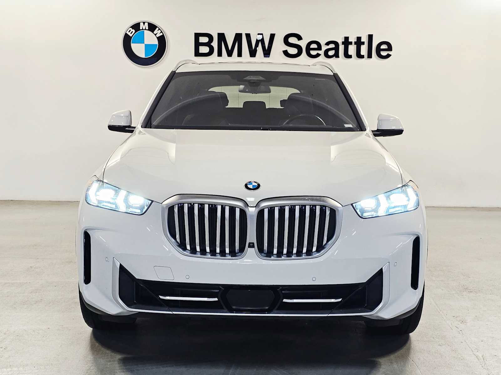 Used 2024 BMW X5 xDrive40i image 6