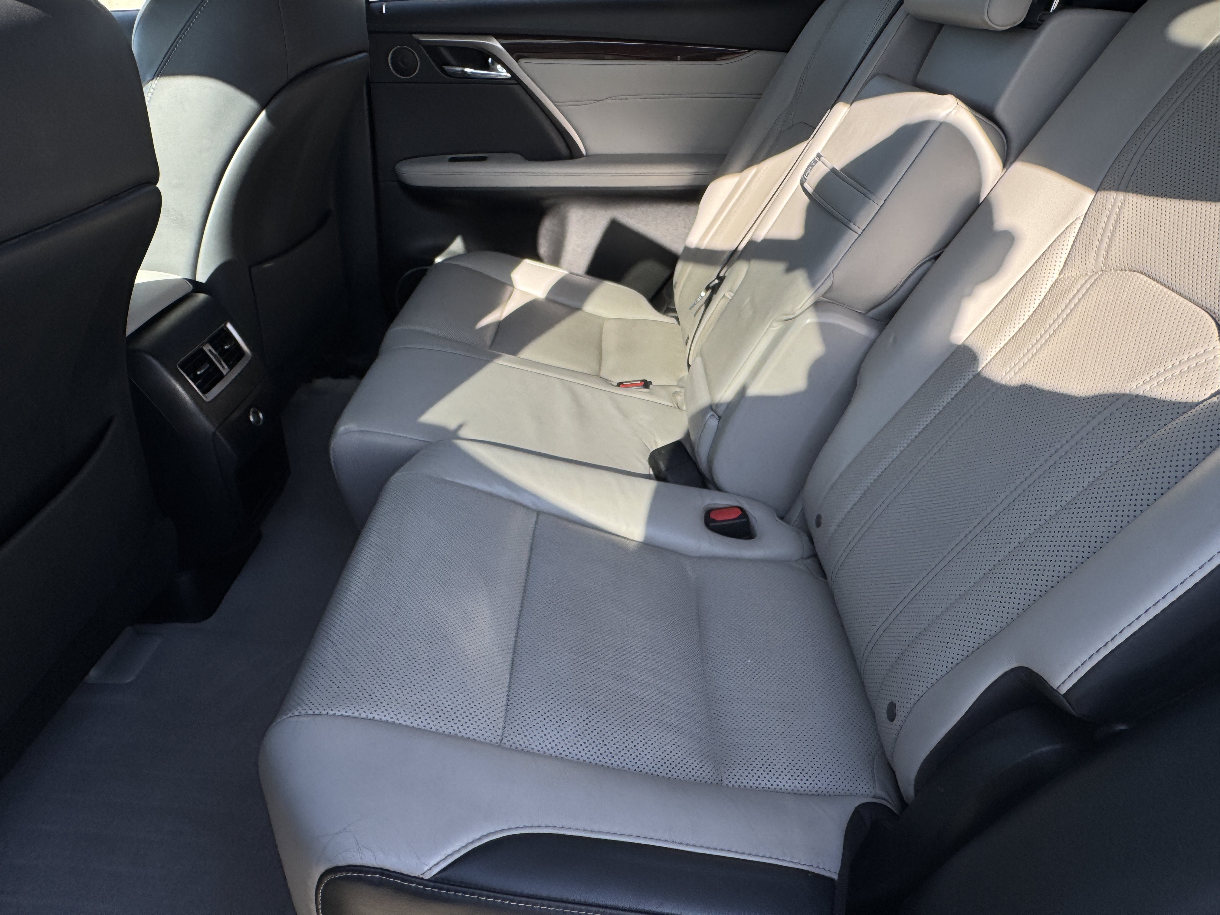 Used 2018 Lexus RX 350 FWD w/ Premium Package image 34