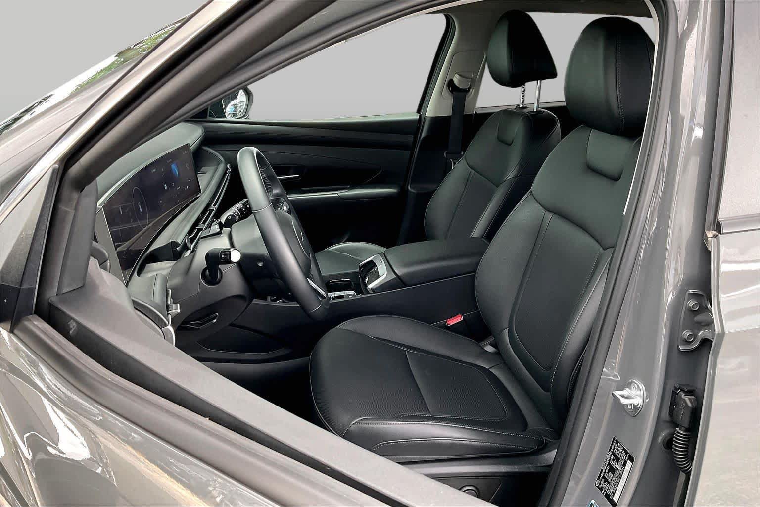 Certified 2025 Hyundai Tucson SEL AWD/4WD image 8