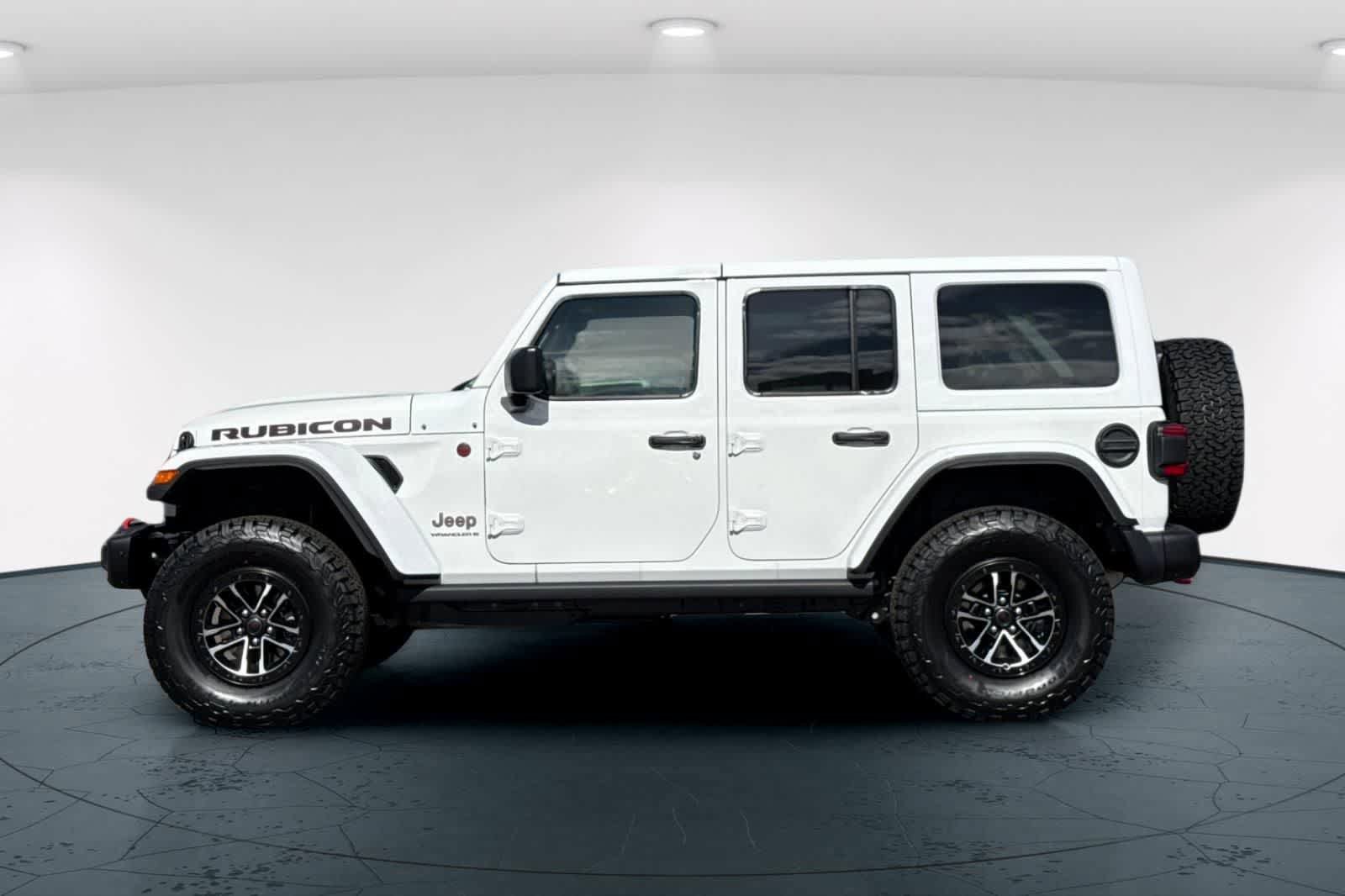 New 2026 Jeep Wrangler Unlimited Rubicon AWD/4WD image 9