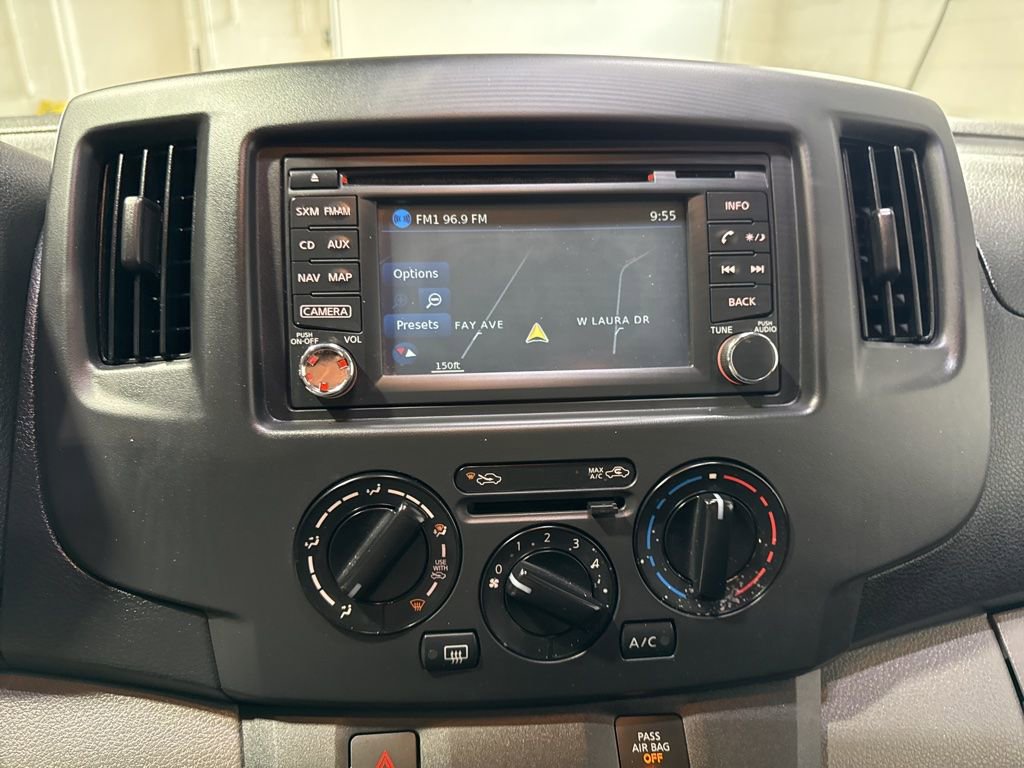 Used 2015 Chevrolet City Express LT w/ Technology Package FWD image 14