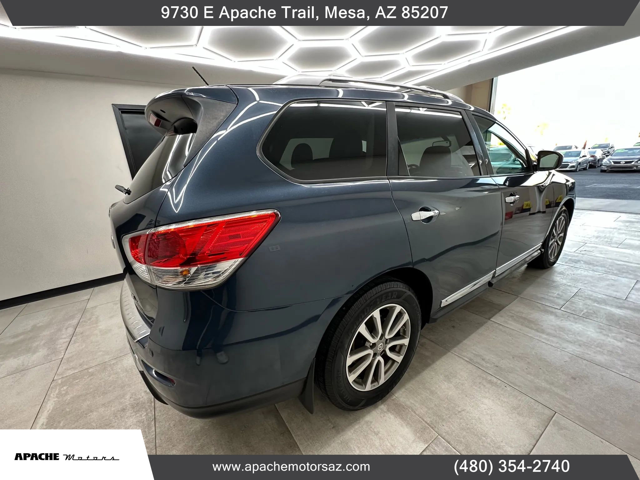 Used 2016 Nissan Pathfinder SL image 8