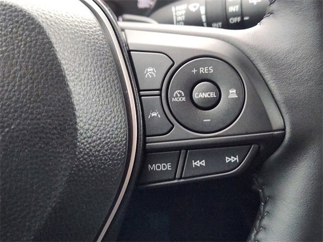 Used 2025 Toyota Corolla Cross AWD Hybrid image 29