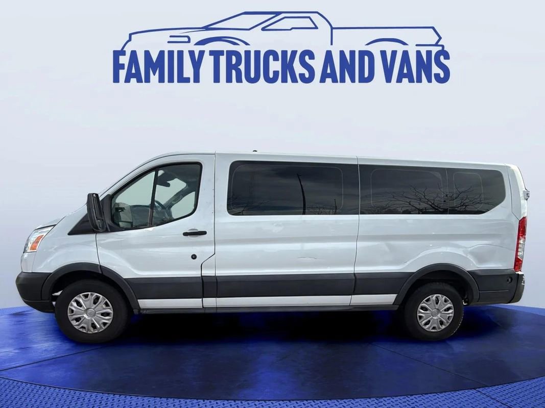 Used 2015 Ford Transit 350 XLT image 2