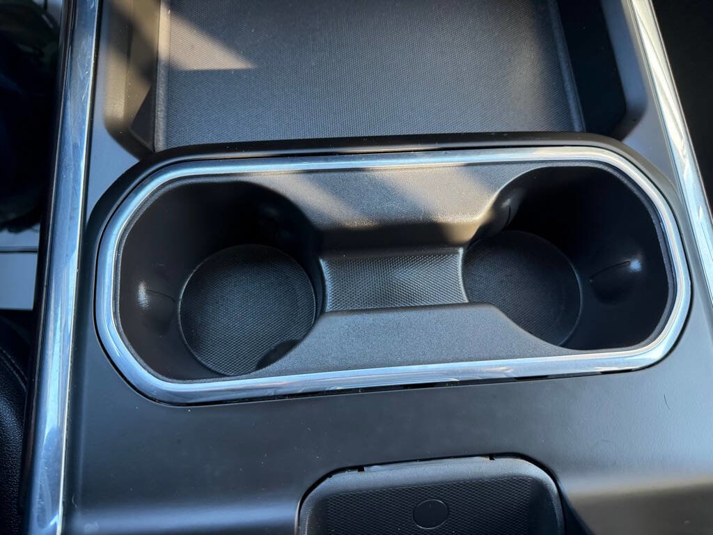 Used 2024 GMC Sierra 3500 SLT w/ SLT Premium Package image 34