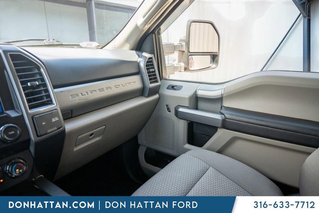 Used 2022 Ford F250 XLT w/ XLT Premium Package image 16