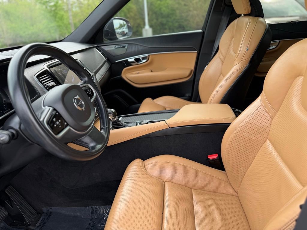 Used 2022 Volvo XC90 T6 Inscription w/ Advanced Package AWD/4WD image 16