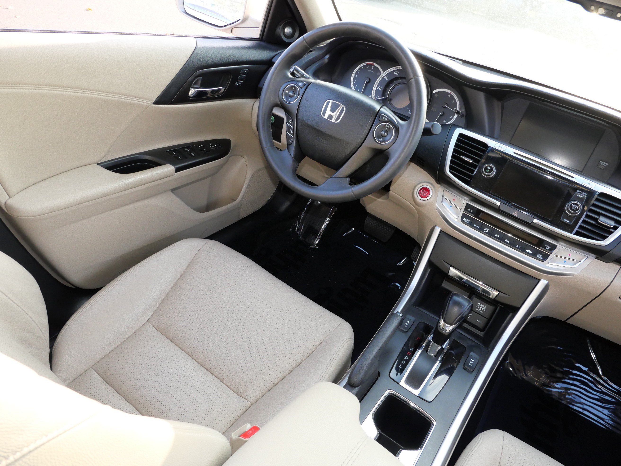 Used 2013 Honda Accord EX-L image 9